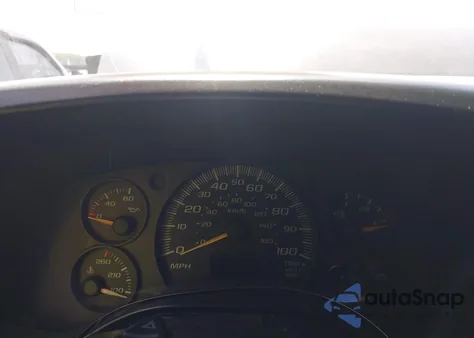 2005 Chevrolet Express из США, поврежденный, VIN 1GCHG39U351152412